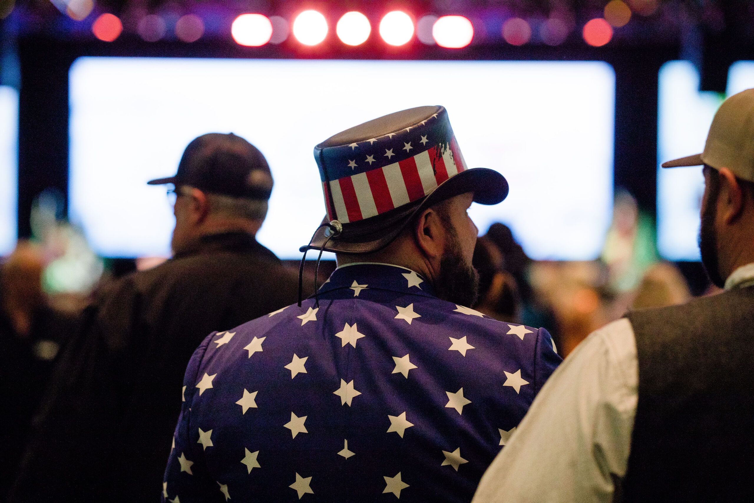 Attendee in star-spangled outfit at Mule Deer Foundation event