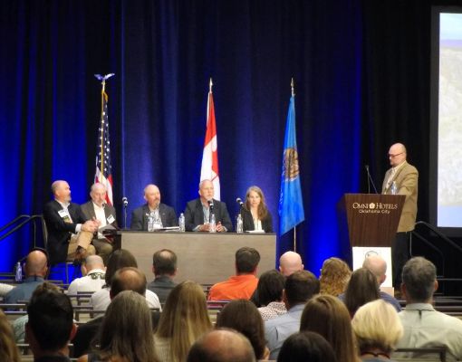 Panel discussion at the Mule Deer Foundation event in Oklahoma City.