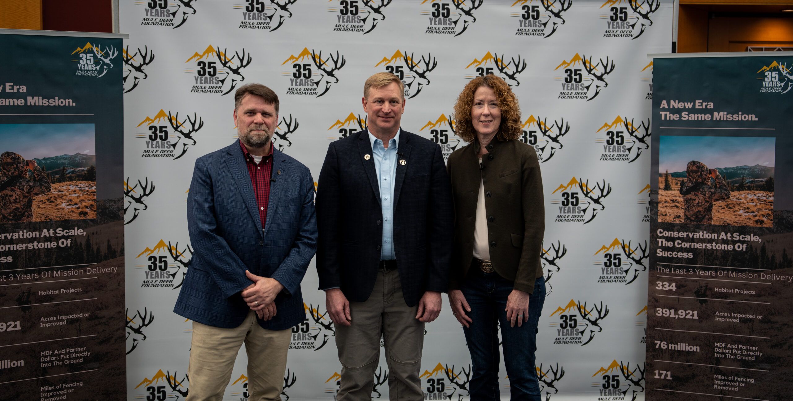 Mule Deer Foundation 35th anniversary event with attendees